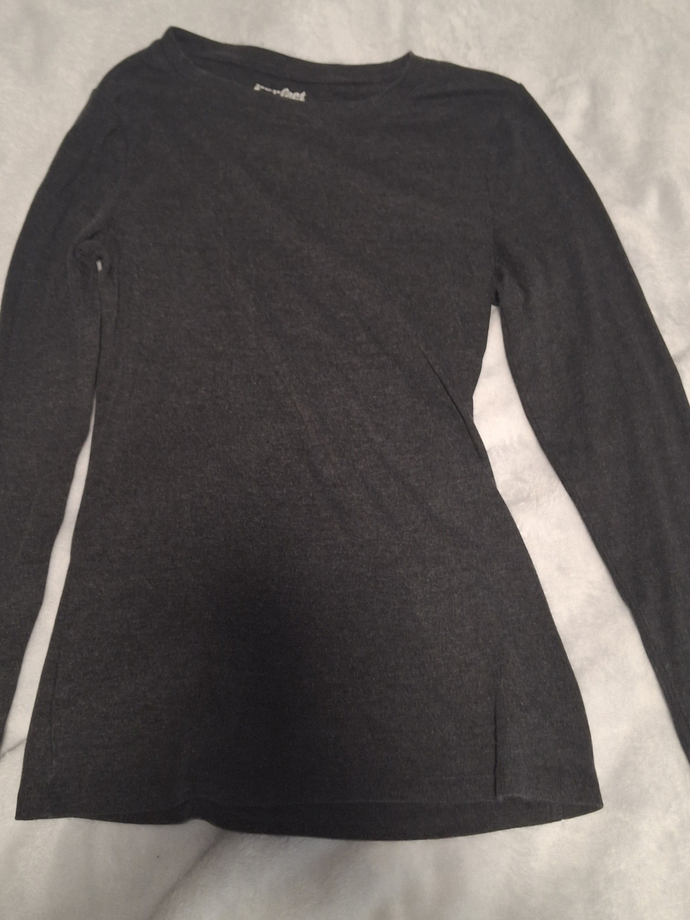 Old Navy Perfect Crew Tee in Charcoal